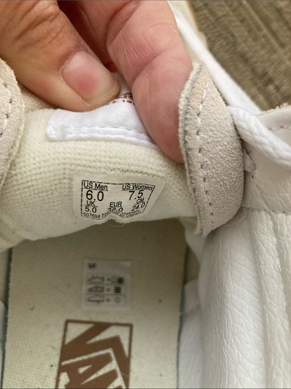 Vans High-Top Sneakers in Cream and Gum - Picture 6 of 9